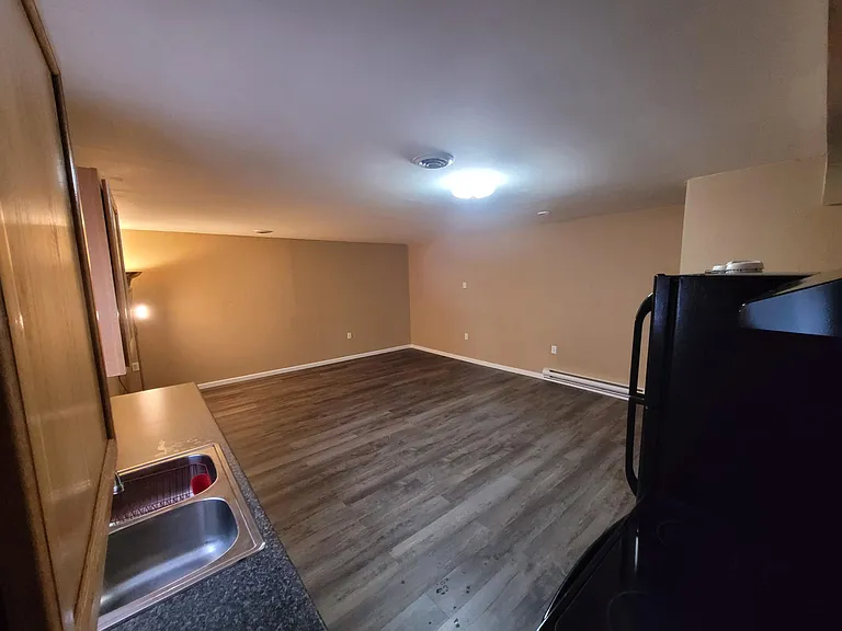 Living / Kitchen