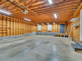 108 Crestview Dr, La Vergne, TN 37086