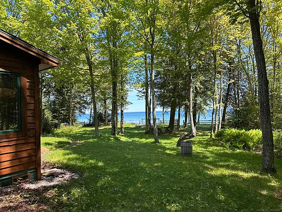 3rd image of N10006 Shore Dr