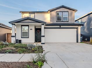 529 Black Bear Dr, Medford, OR 97501