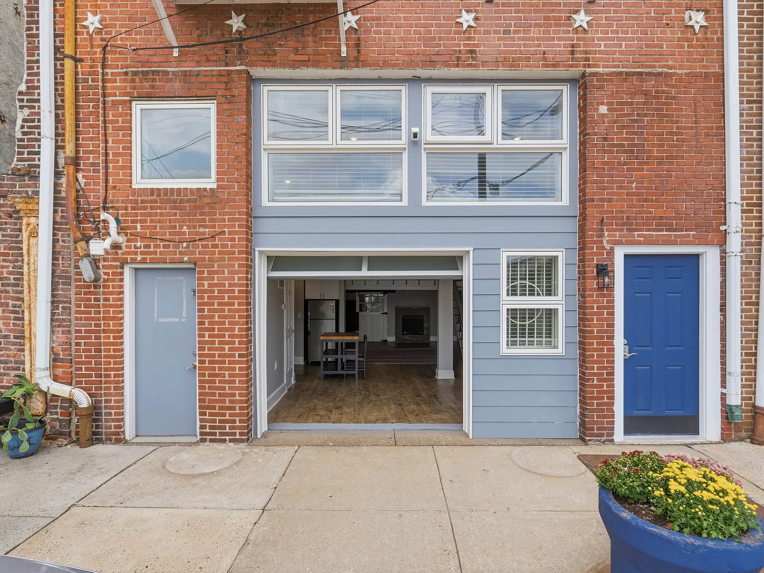 2 bed, 1944 sqft, $3,500 — Photo 4