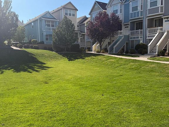 3rd image of 2235 Grosvenor Park Pl