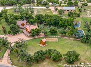 700 Ledgerock Rd, Wimberley, TX 78676