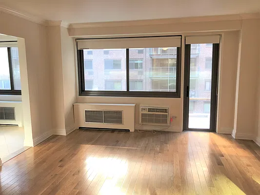 Rented by A&E Real Estate Management | media 7