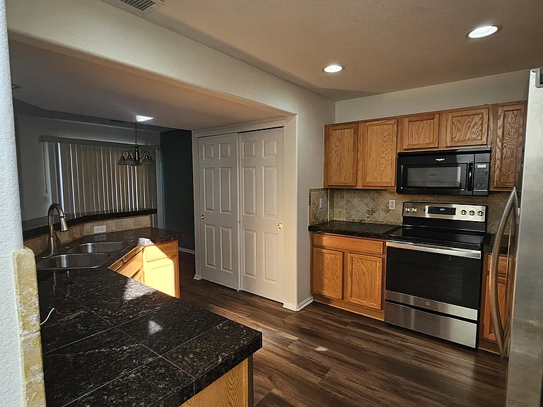 5875 Biscay St #B — Photo 9