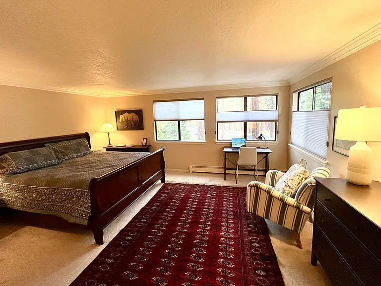 114 Angora Ct #B — Photo 10