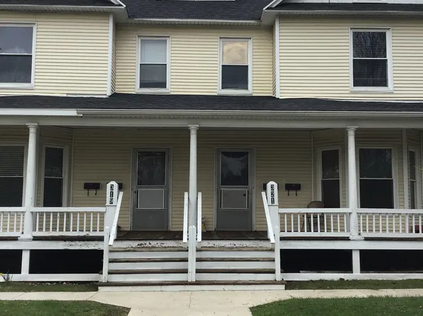 319 S Broadway St #1, Hastings, MI 49058