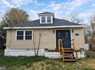 67 Tansboro Rd, Berlin, NJ 08009