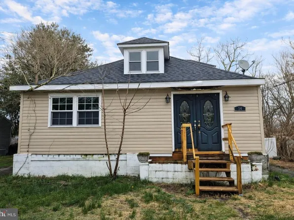 67 Tansboro Rd, Berlin, NJ 08009