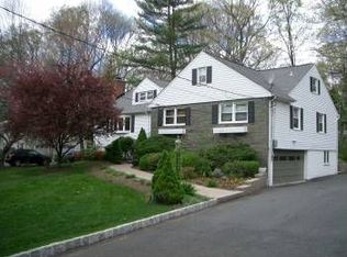 43 Old Rd, Monroe Township, NJ 08831