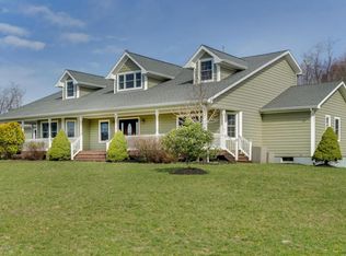 2 McCaffery Rd, Manalapan, NJ 07726