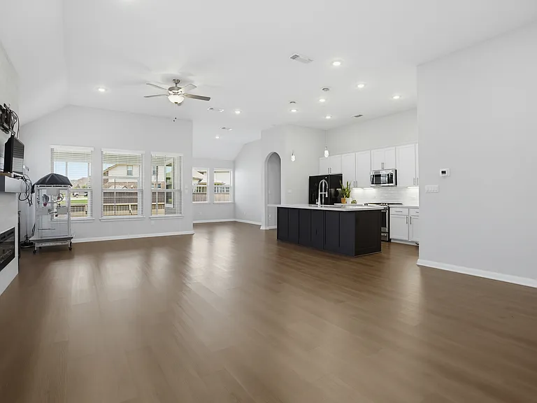 4811 Park Leaf — Photo 12