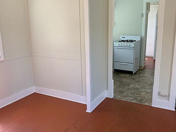 4th image of 5013 Narragansett Ave
