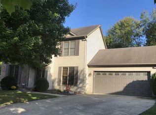 1652 Hulman Waye Ct, Terre Haute, IN 47803