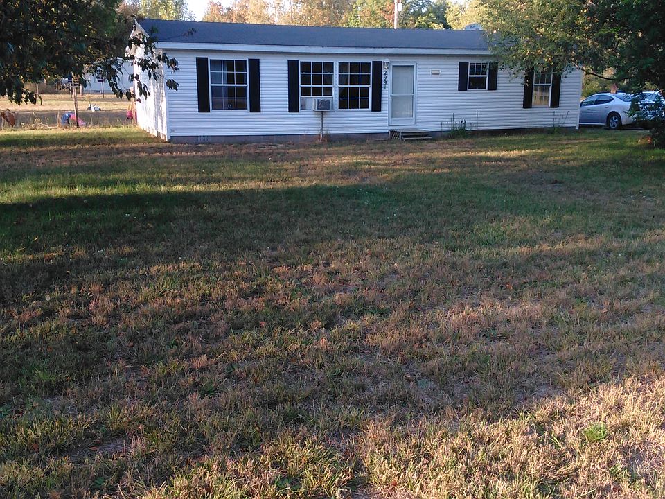 Front of house, front yard