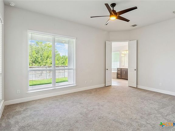 4th image of 1117 Blue Oak Blvd