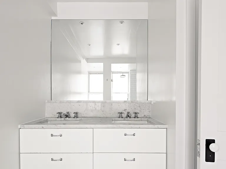 625 Greenwich St #2 — Photo 8
