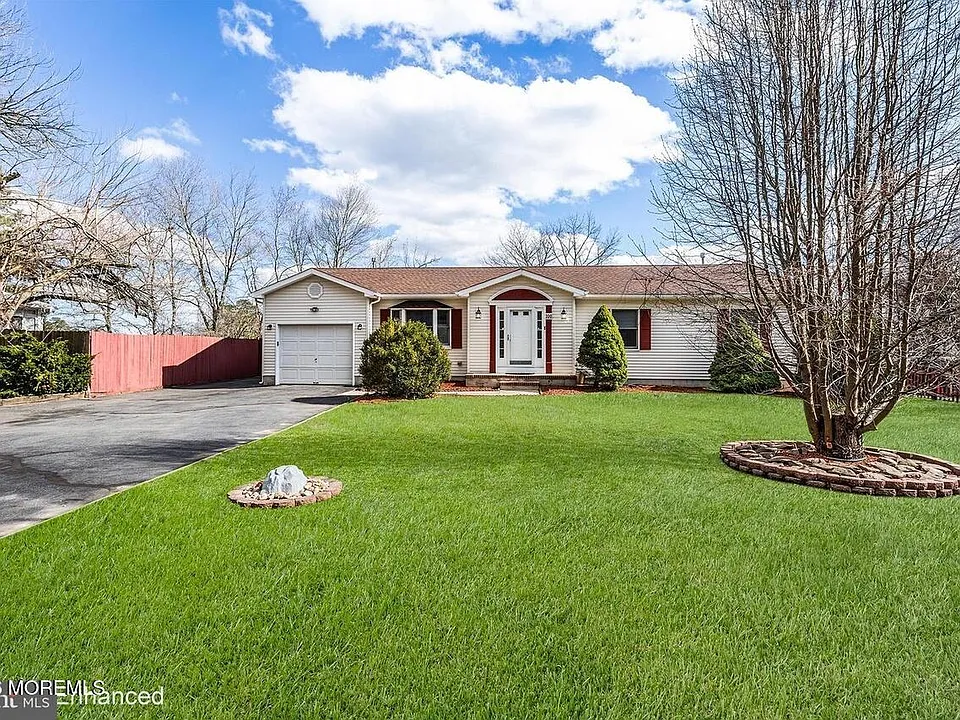 100 Split Rock Rd