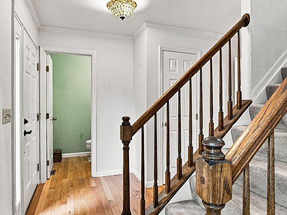 5th image of 3647 Green Haven Way