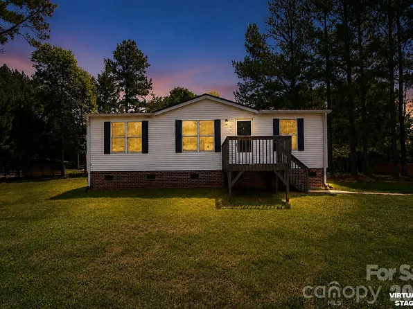 913 Grace Dr, Stanley, NC 28164
