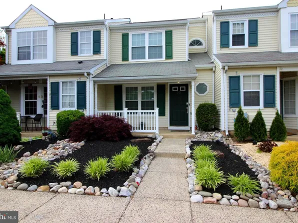 50 Taylors Way, Holland, PA 18966