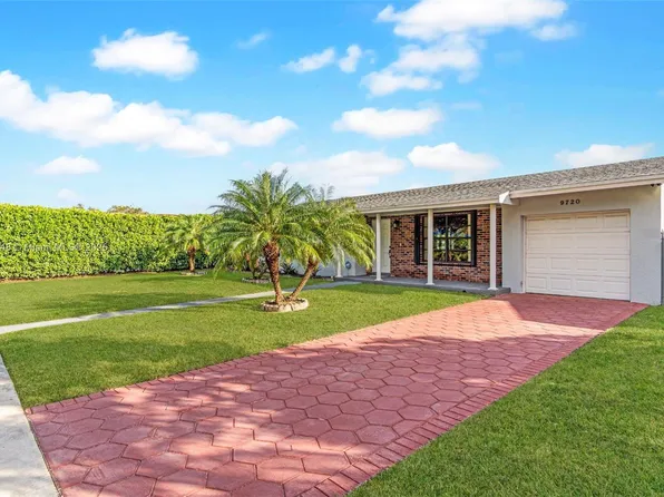 9720 SW 185th Ter, Cutler Bay, FL 33157