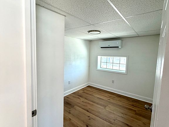 5th image of 711 W Eastland St #C
