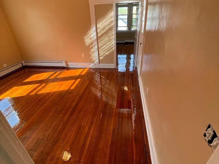 21 E Raymond St #3 — Photo 9