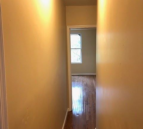 5th image of 1708 W Erie Ave APT 3