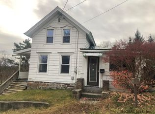 11 Haven Ln, Pt Henry, NY 12974