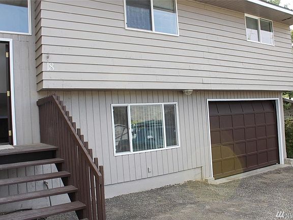 3rd image of 18 Lindwood St NE