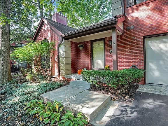 2nd image of 9304 Golden Woods Dr