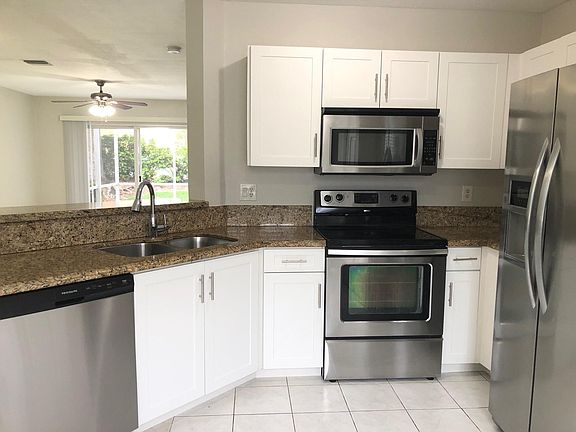 5th image of 1169 SW 44th Way #1169