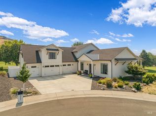 3986 Foothill Dr, Lewiston, ID 83501