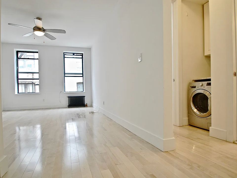 1st image of 66 Saint Nicholas Pl #31B