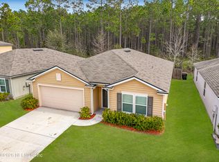 2047 April Oaks Dr, Jacksonville, FL 32221