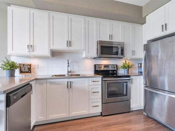 2442 Whatcom Rd #307, Abbotsford, BC V3G 2L5