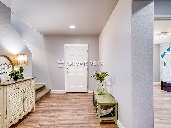 3rd image of 10093 Emerald Edgewater Ct