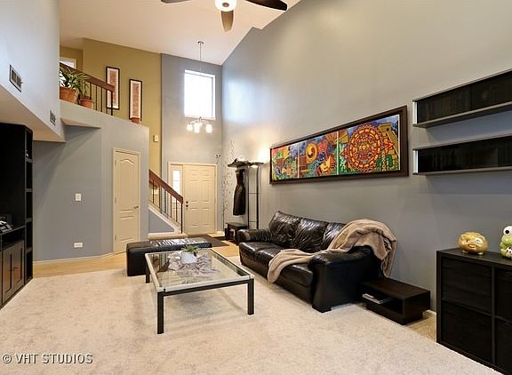 3rd image of 1518 W Orchard Pl