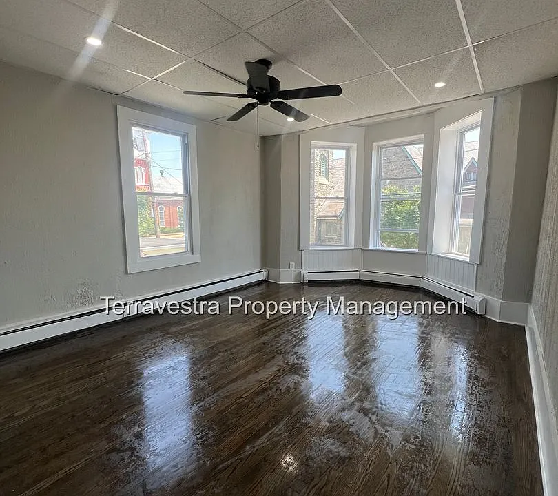 118 N 2nd Street