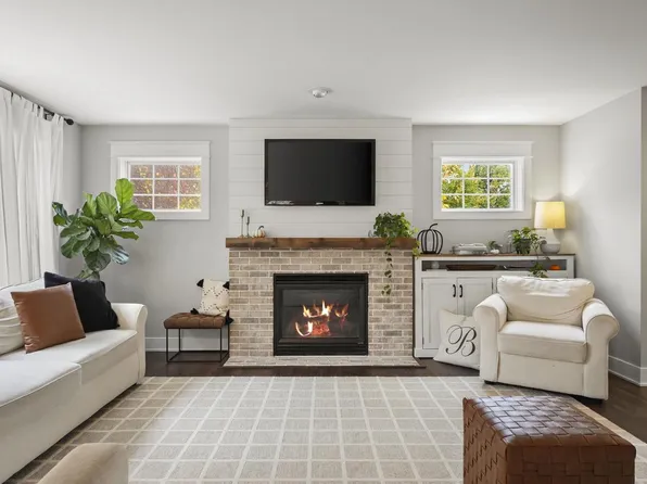 702 Copernicus Way, Madison, WI 53718