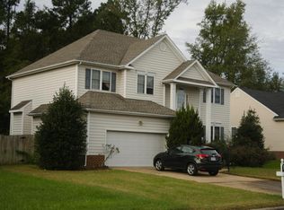 11213 Oakstone Dr, Glen Allen, VA 23060