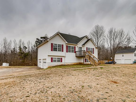 2nd image of 441 Bethany Woods Dr