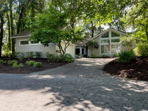 624 S Reeve Rd, Saint Helena Island, SC 29920