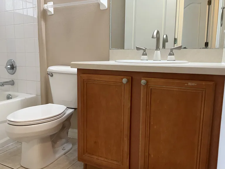 7415 Oxford Garden Cir — Photo 19