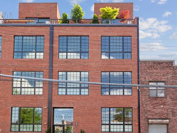5-26 47th Ave #1A, Long Island City, NY 11101