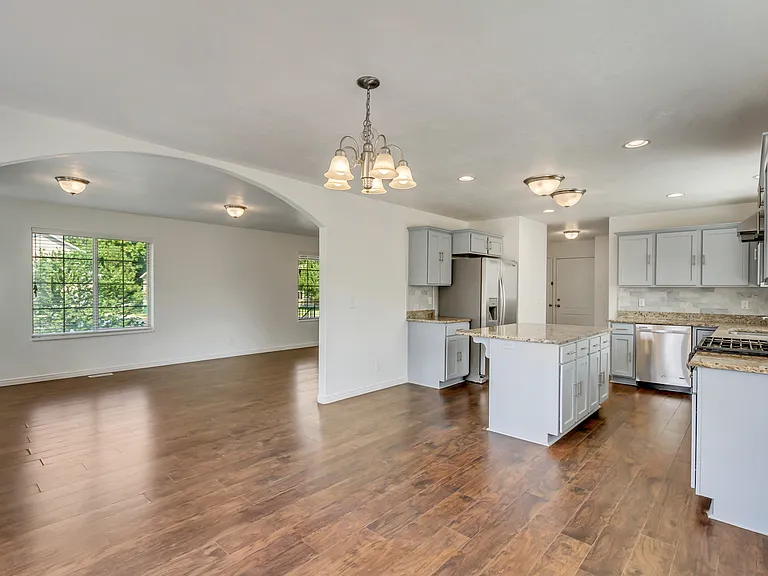 8637 S Golden Rain Cir — Photo 3