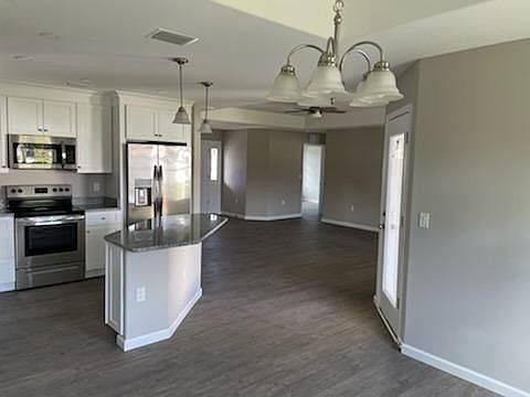 4th image of 47 Felwood Ln