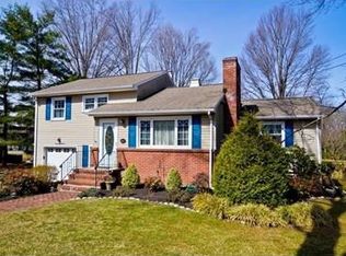 541 Meadow Rd, Bridgewater, NJ 08807