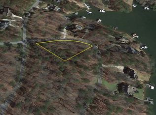1710 Lighthouse Cir, Greensboro, GA